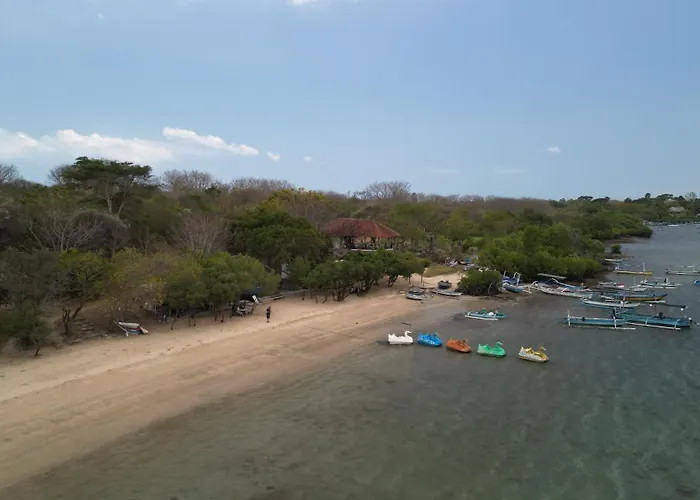 Lodge Pasir Putih - Menjangan