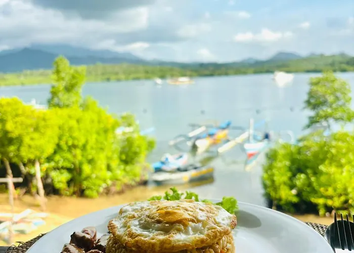 Lodge Pasir Putih - Menjangan Banyuwedang