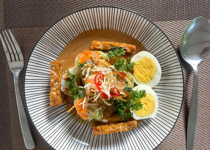 Lodge Pasir Putih - Menjangan